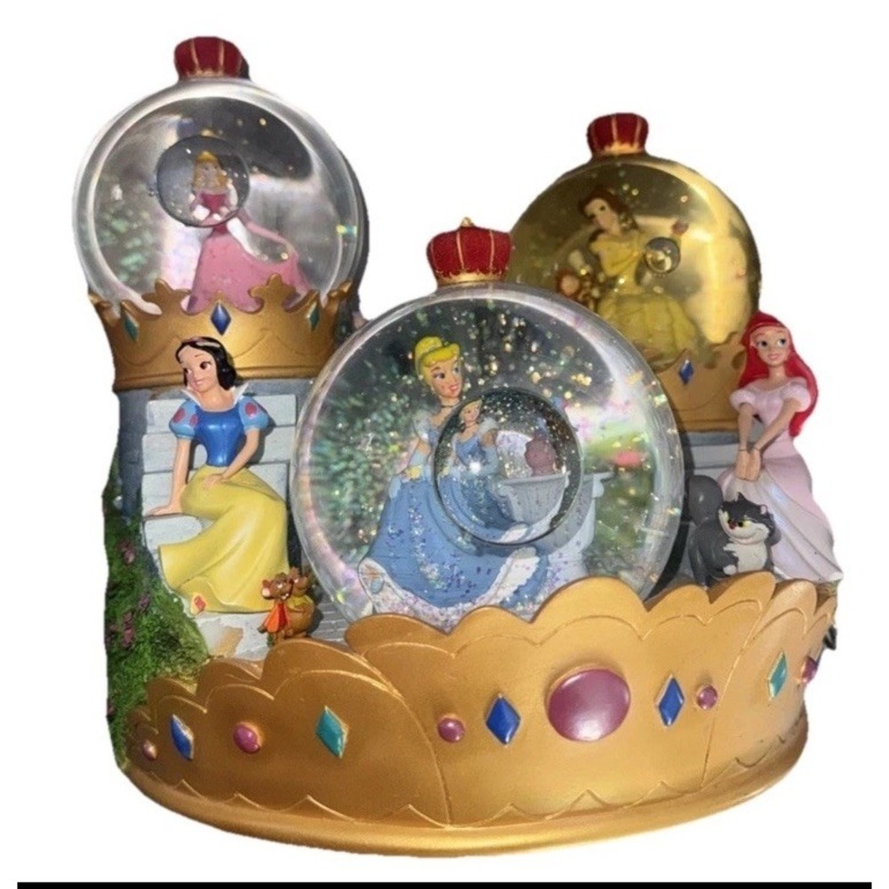Disney Royal Princess Musical Snow Globe Dream Is A Wish Your Heart